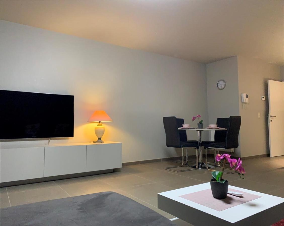 Moderne Appartement Aan Zee Oostende Eksteriør billede